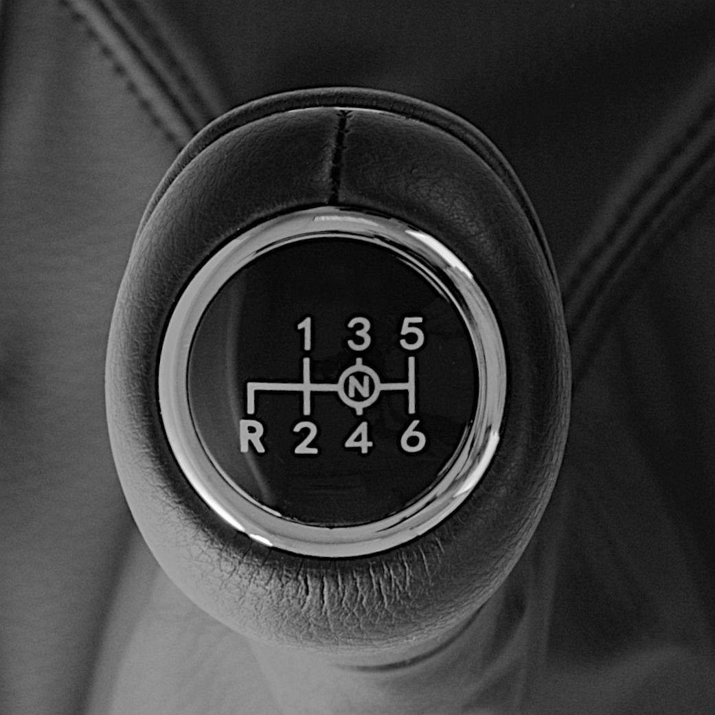 Mercedes W204 C-Class 07-14 gear knob BLACK + gaiter BLACK with CHROME frame 6-SPEED PATTERN REVERSE AT THE BOTTOM