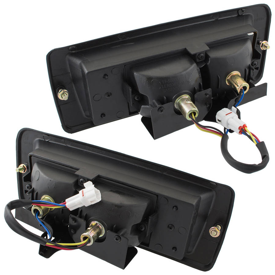 Toyota Land Cruiser III FJ90 96-02 rear bumper light left + right 2 pcs. set