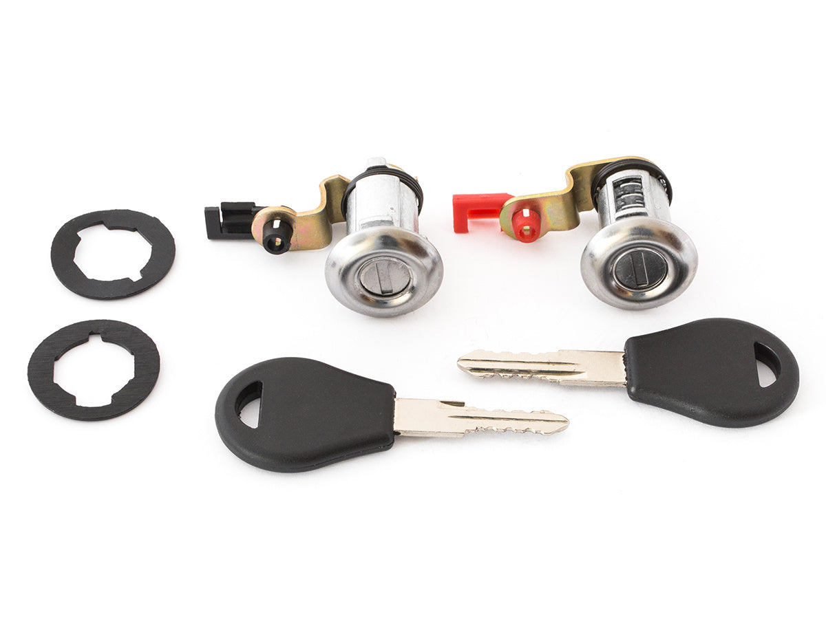 Nissan Terrano 86-95 front door lock inserts 2 pcs. set.