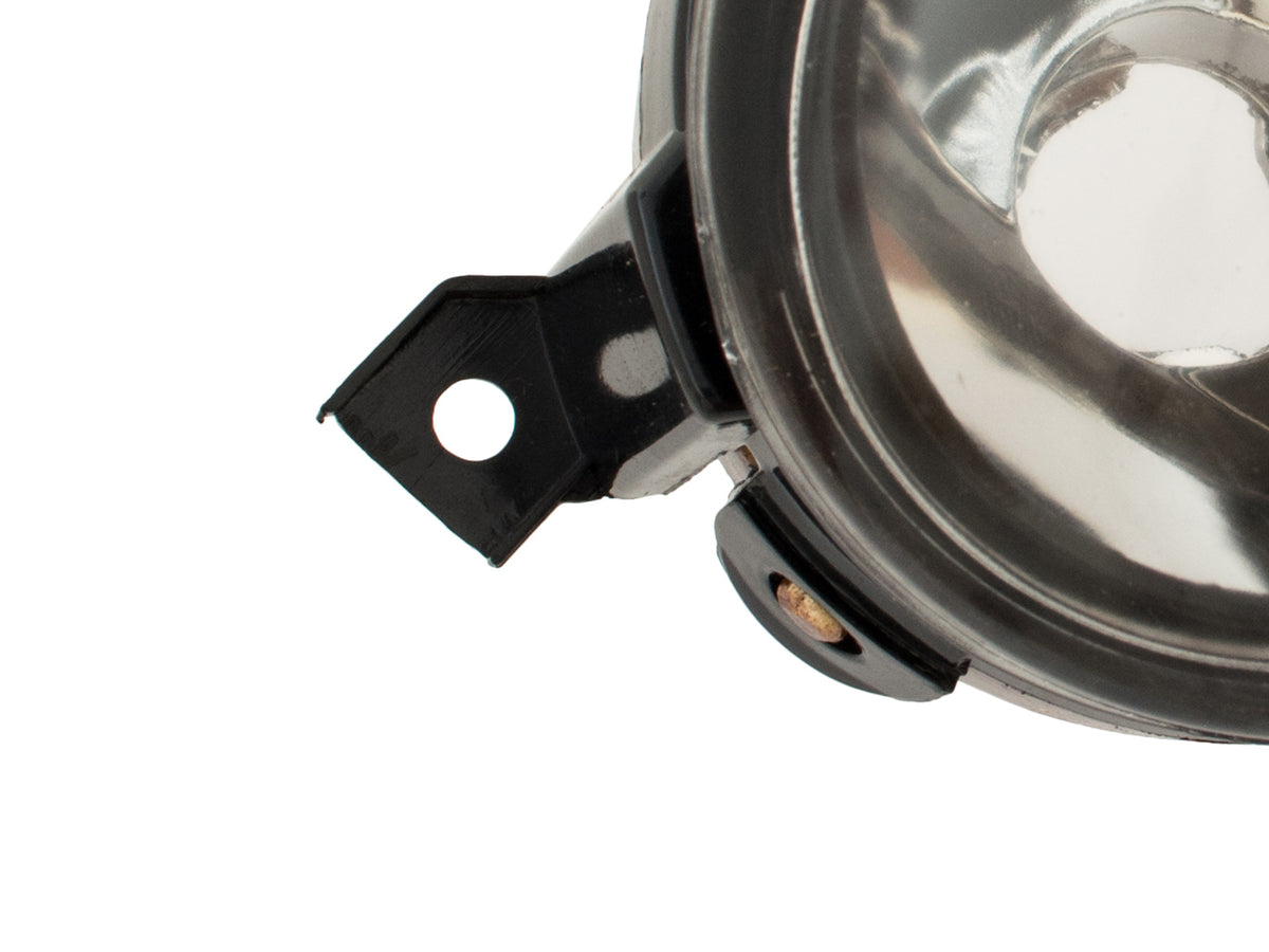 VW Amarok 10-12 right fog light