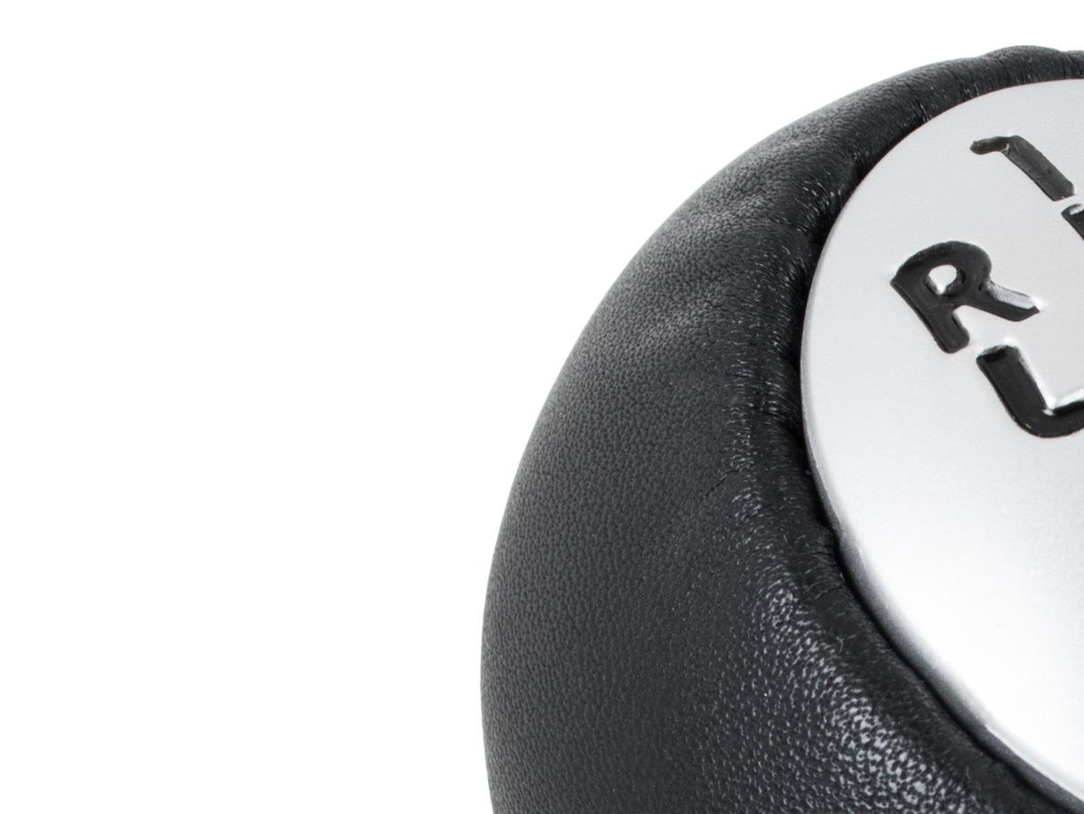 Opel Vivaro A B gałka zmiany biegów 5 BIEGÓW CZARNA SKÓRA + SILVER