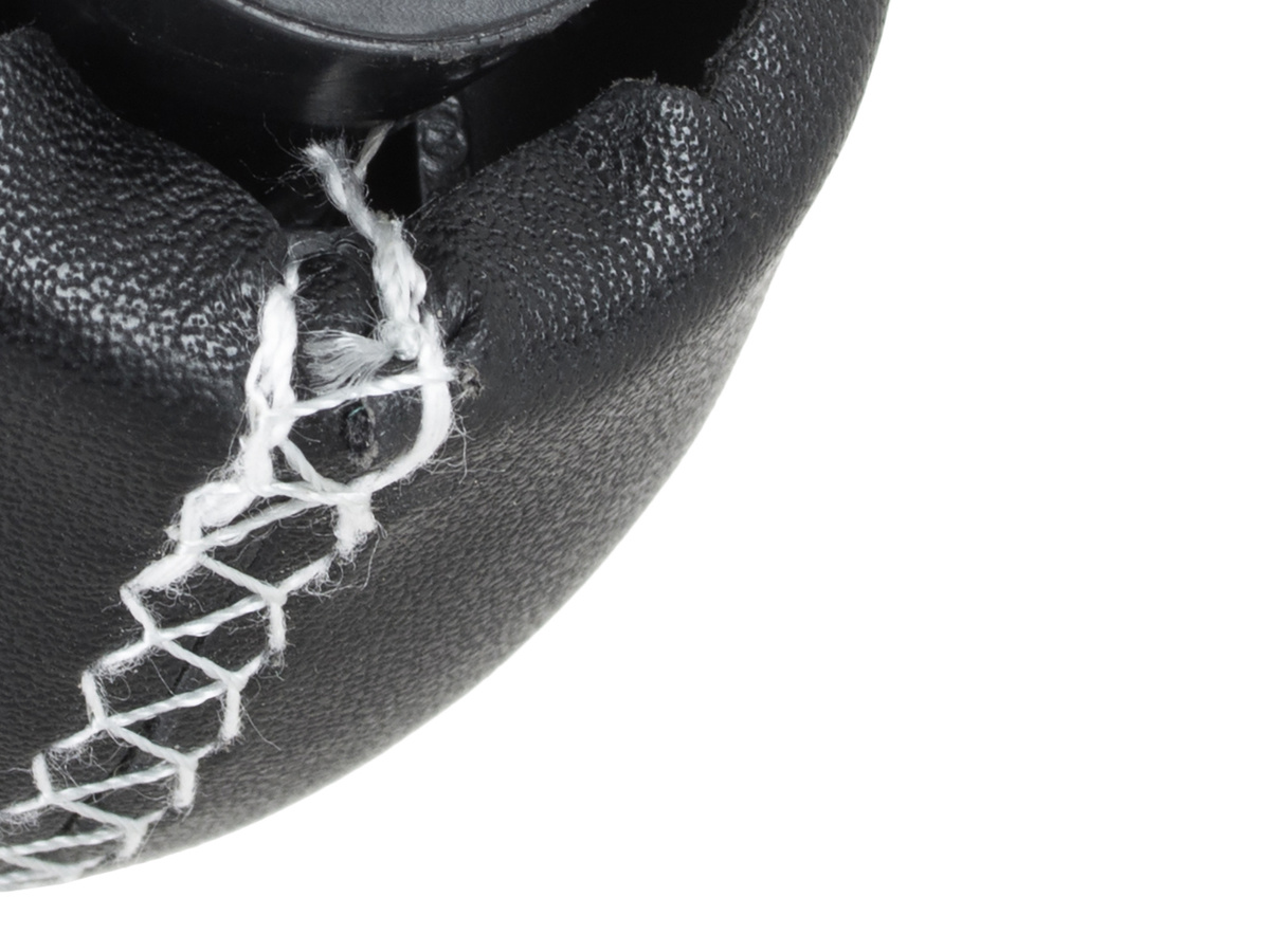 Opel Vivaro A B gałka zmiany biegów 5 BIEGÓW CZARNA SKÓRA + SILVER